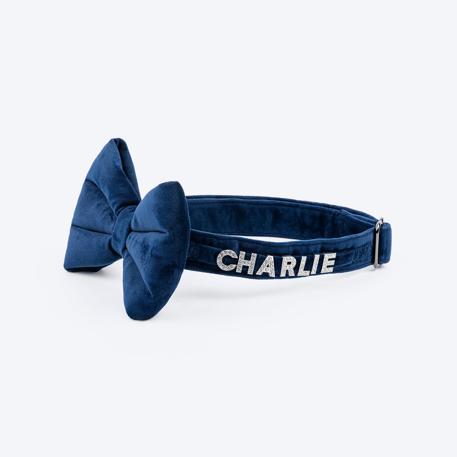 HUFT Personalised Luxe Velvet Bling Fabric Collar With Bow Tie For Dog