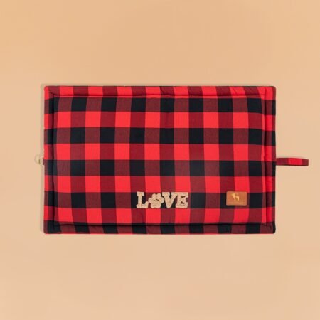 HUFT Love Plaid Mat For Dog - Red & Black