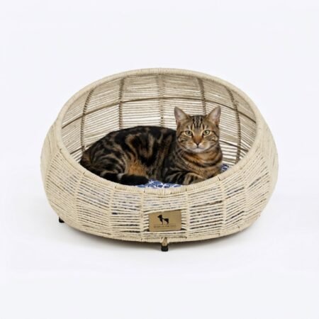 HUFT Snuggle Paws Rest Chair With Cushion For Cat - Ecru